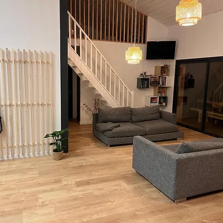 Holiday home Maison/villa 14 Personnes *